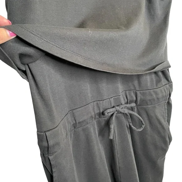 H by HALSTON STUDIO Black Sleeveless V-Neck Romper Small - Picture 7 of 8